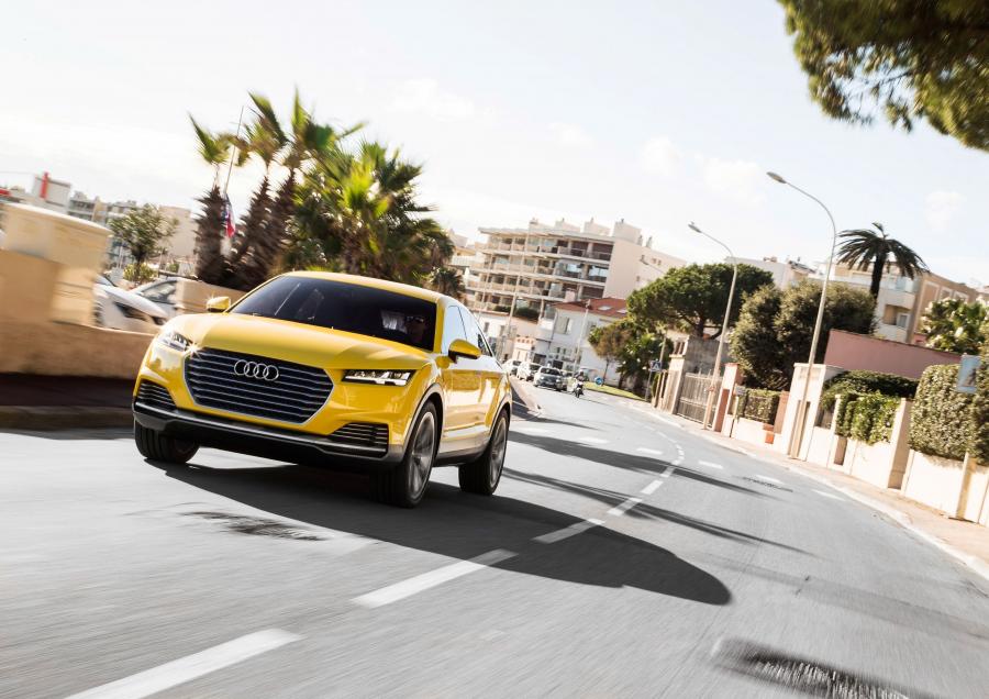  Audi TT Offroad Concept 2014 года  (фото 25 из 34)